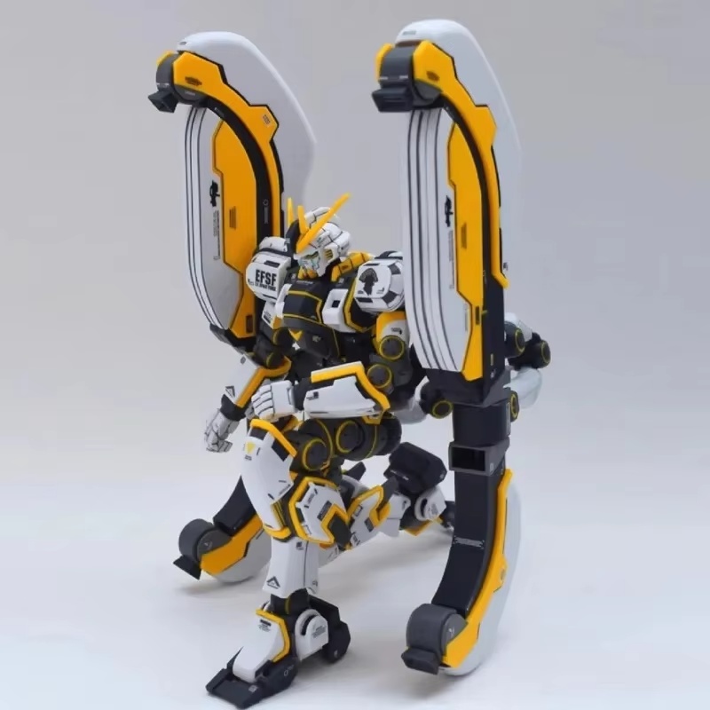 أطلس ثاندر يونيفرس باتل فرونت  - مراجعة Bandai Gundam Hg وسعره